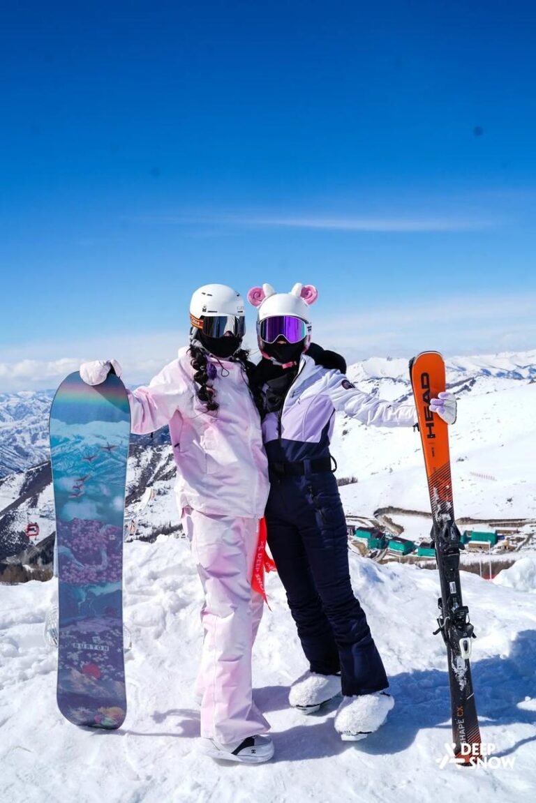 Train Travel in Xinjiang for Skiers: Scenic, Slow, Cheap