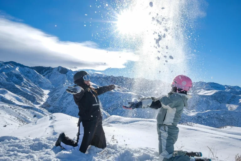 Luopu Winter Travel Guide: Silk Road Skiing & Desert Snow in Hotan