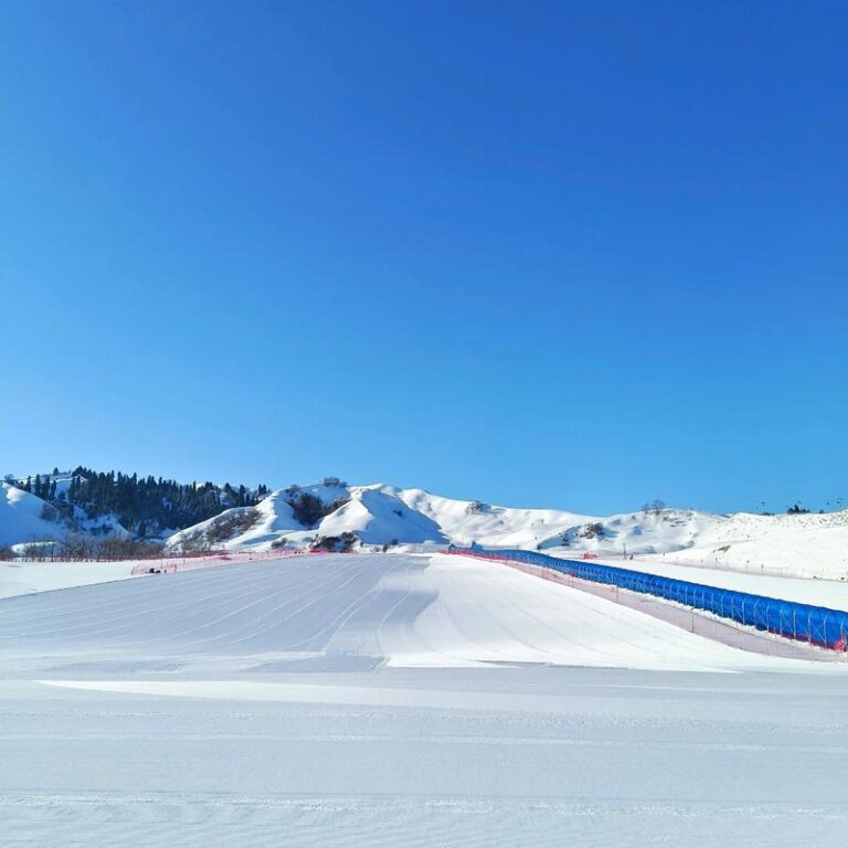 Aksu Ski Resorts 2026: Xihu, Quanyu Xingkong, Tianshan Tuofeng & Southern Tianshan Skiing