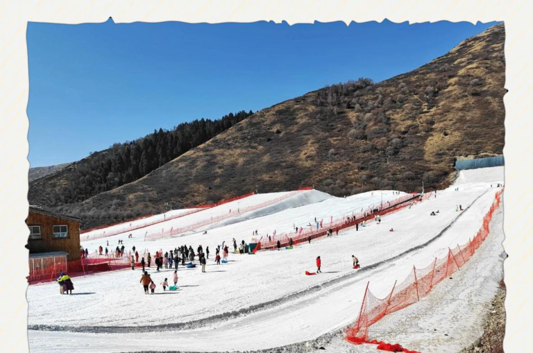Xinjiang ski scene 1788